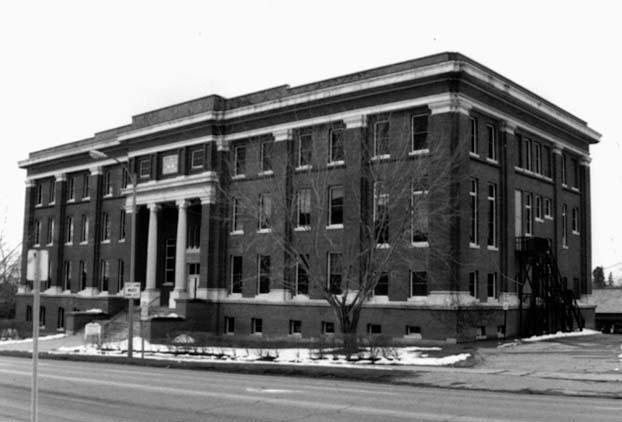 BW shot of John Dewy Hall