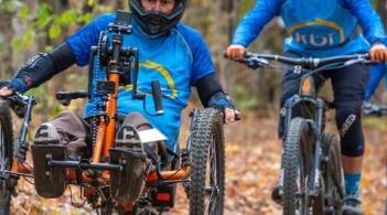 Adaptive mountain bike racers