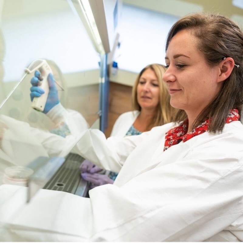 Shannon Prior with Professor Paula Deming in the laboratory