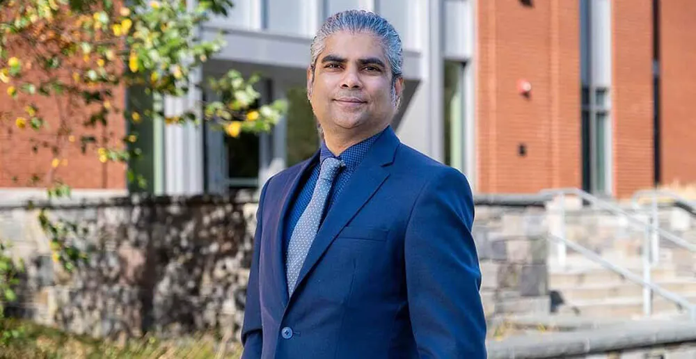 Mandar Dewoolkar